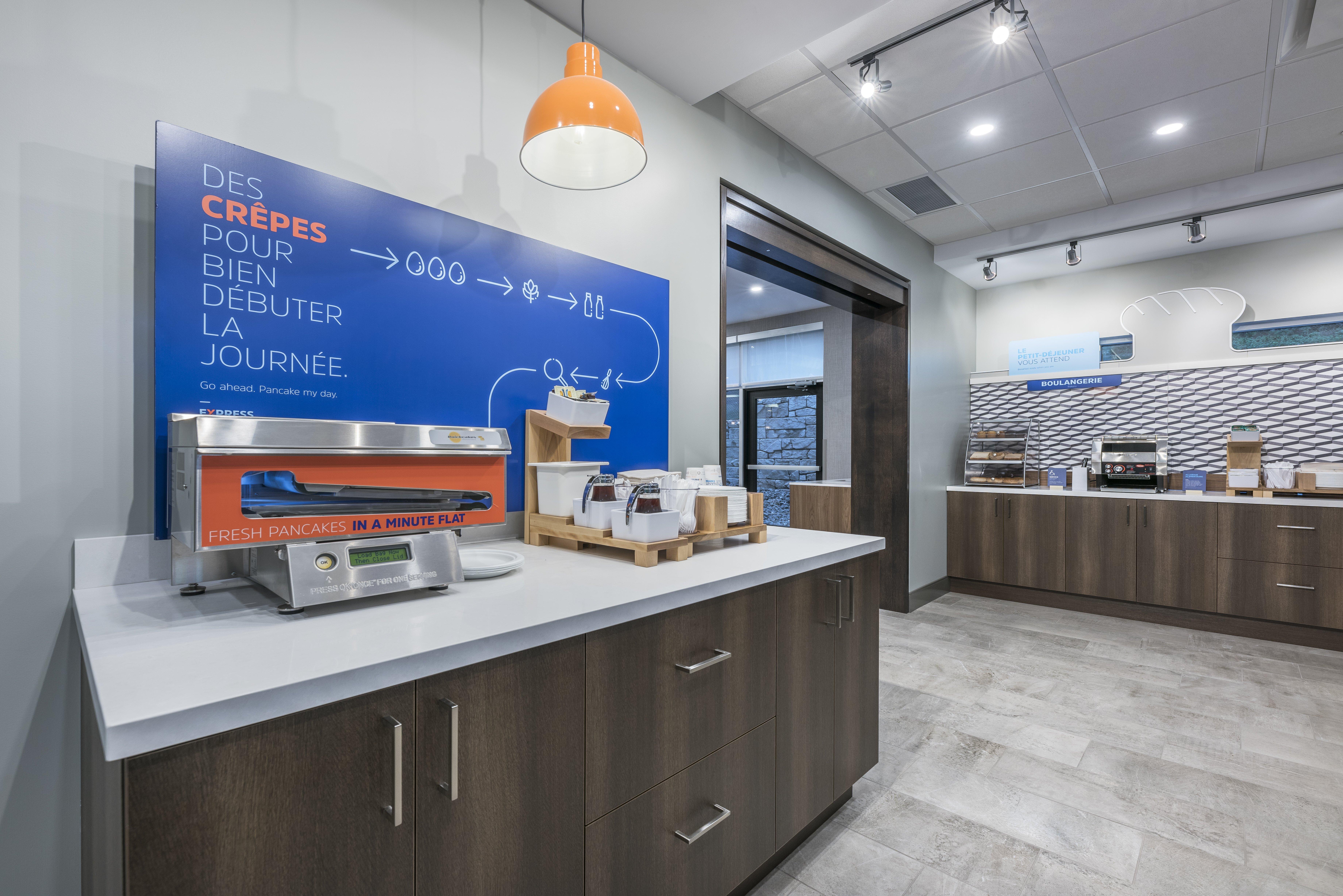 Holiday Inn Express & Suites Moncton By Ihg Kültér fotó