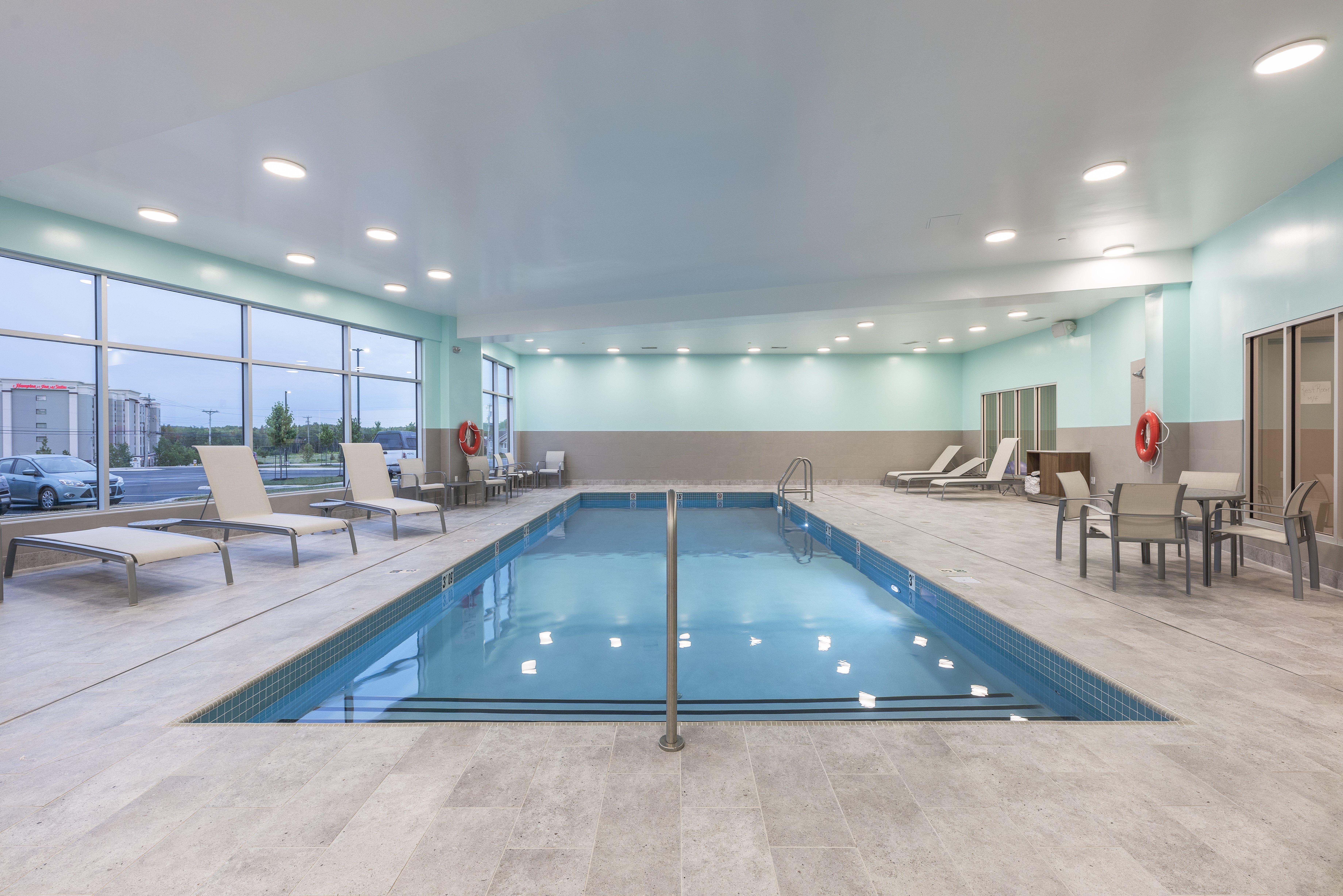 Holiday Inn Express & Suites Moncton By Ihg Kültér fotó